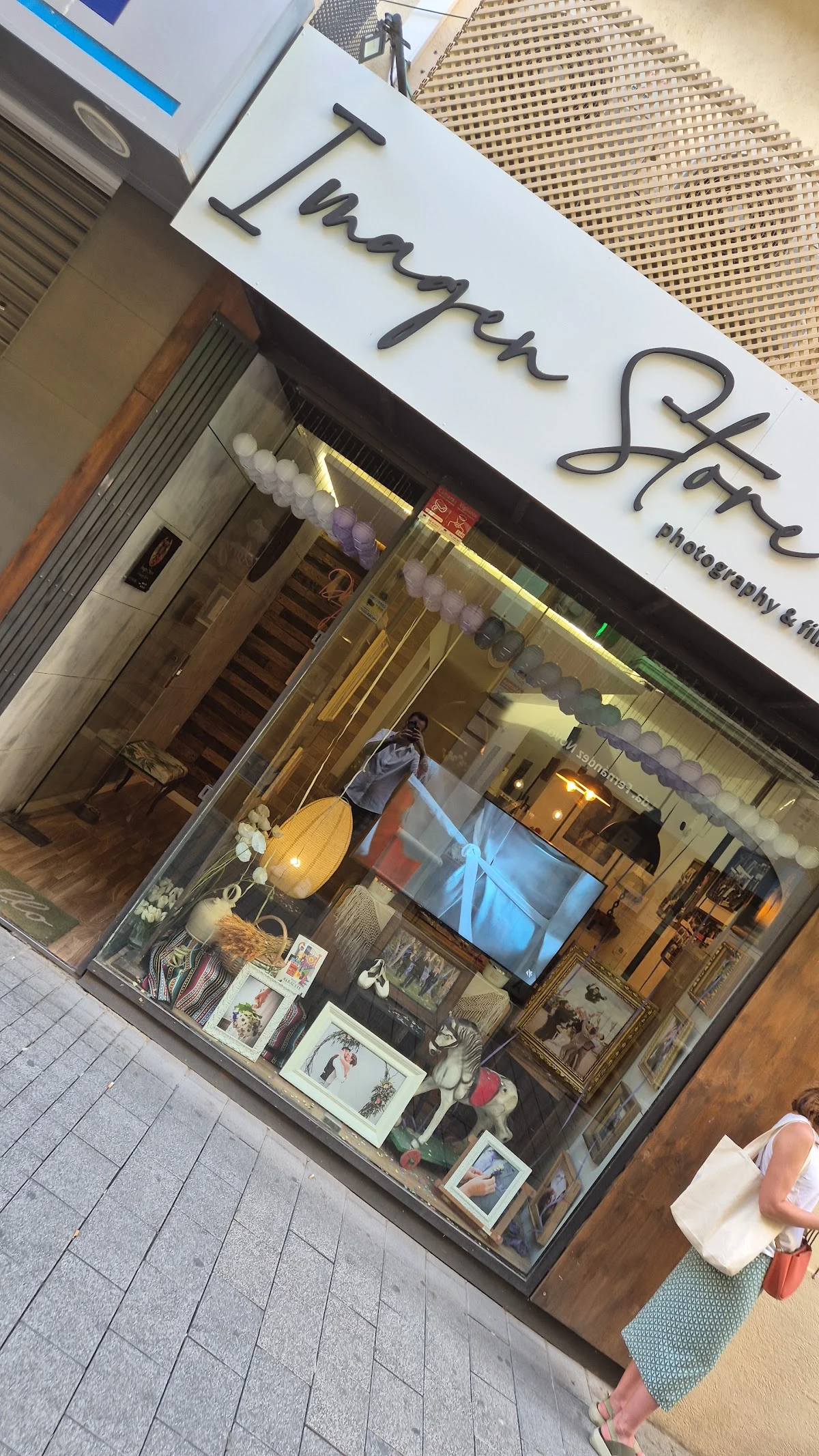 Imagen Store - 2